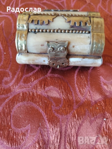 стара кутия / кутийка от Камилска кост, снимка 2 - Антикварни и старинни предмети - 53982861