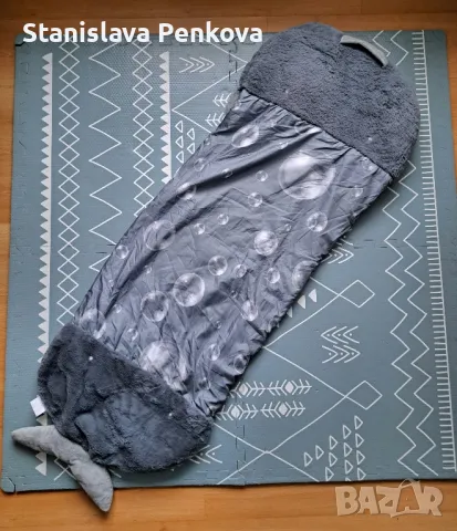 Детски спален чувал с възглавница - акула, снимка 5 - Спални чували за бебета и деца - 48227596