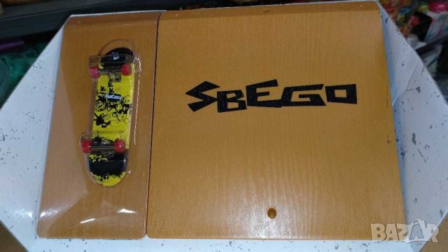 Рампа SBEGO с мини скейтборд  /фингър, снимка 13 - Рисуване и оцветяване - 15336584