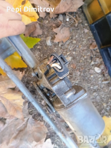 Механизъм с моторче чистачки Opel ZAFIRA B, ОЕМ 404976, снимка 2 - Части - 52314722