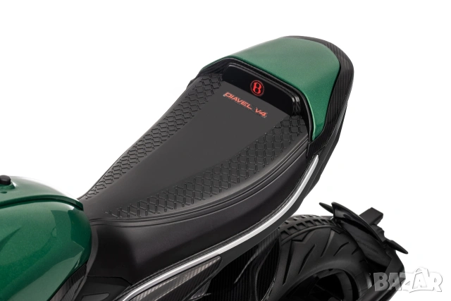 Акумулаторен мотор Licensed Ducati Diavel & Bentley , снимка 9 - Детски велосипеди, триколки и коли - 54363922