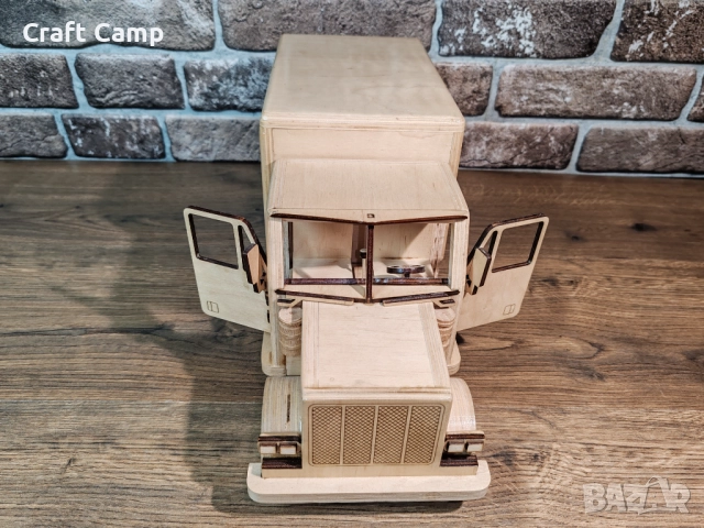 Дървен модел на хладилен камион – Craft Camp, снимка 15 - Коли, камиони, мотори, писти - 52735818