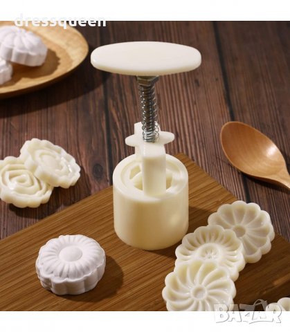 2899 ШПРИЦ ЗА СЛАДКИ С ШЕСТ ШАБЛОНА, снимка 3 - Аксесоари за кухня - 34266274