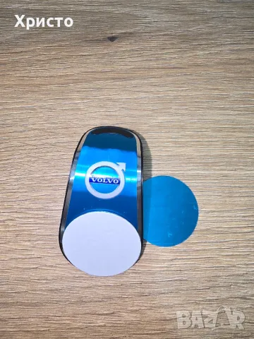 Магнитна стойка с щипка за телефон Volvo Волво