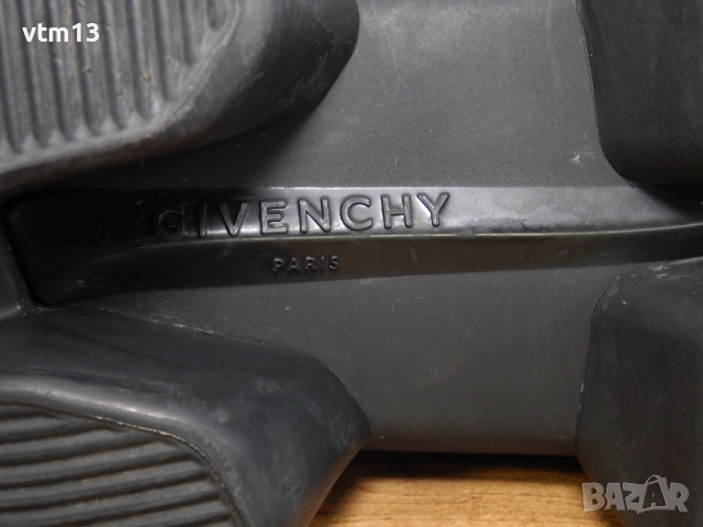 Givenchy Jaw - 42,5 номер Оригинални! Made in Italy, снимка 9 - Маратонки - 52826815