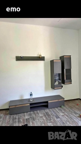 Секция Чисто нов, снимка 1