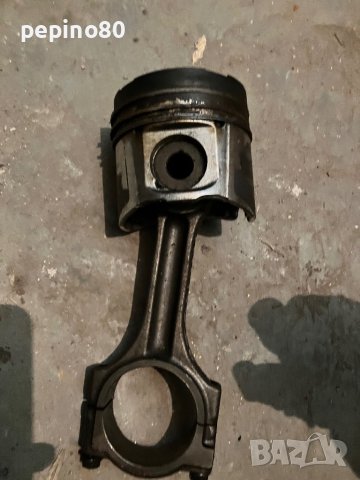 Бутало с биела Рено Master 2.5 DCI