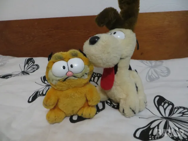 Гарфийлд и Оди