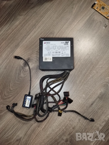 захранване за компютър Hiper 580W