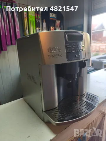 Кафемашина Delonghi, снимка 2 - Кафемашини - 55989976
