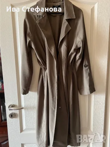 Нов тъмно зелен елегантен шлифер тип рокля набран в талията, снимка 3 - Шлифери - 49155917