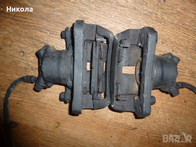 Предни спирачни апарати за Дайхатсу Териос 1.3 2000 год., снимка 2 - Части - 37124627