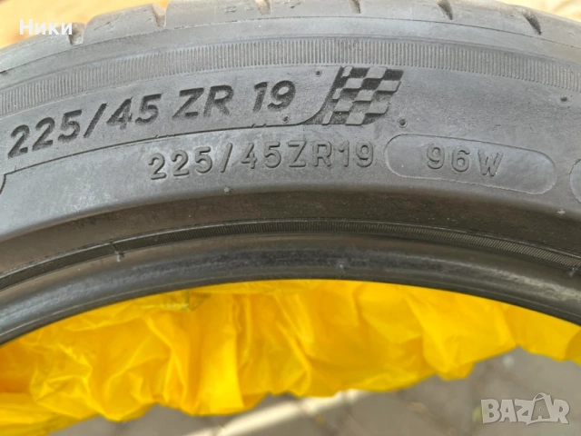 4бр.225/45 ZR 19 Michelin ,DOT 3523, снимка 5 - Гуми и джанти - 56433815