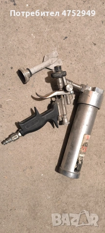 Пневматичен пистолет за (силикон,лепило)