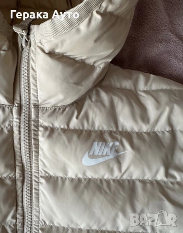 Детско яке Nike, снимка 3 - Детски якета и елеци - 50717112