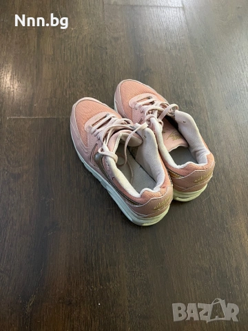 меки маратонки, снимка 3 - Маратонки - 54041273