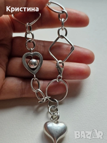 Сребърна гривна със сърце