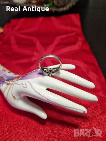 Изящен антикварен сребърен пръстен с сапфир- 3.90 грама- проба 925, снимка 7 - Антикварни и старинни предмети - 40800989