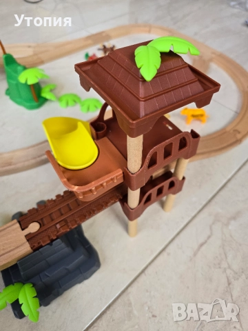 Дървена писта Playtive Jungle, снимка 13 - Коли, камиони, мотори, писти - 52554277