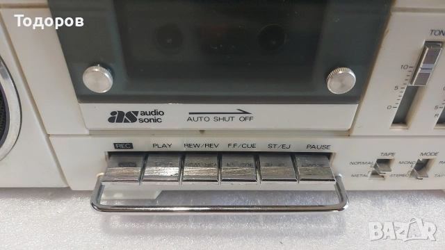 Audio Sonic TBS-8200 Stereo Radio Cassette Recorder , снимка 3 - Радиокасетофони, транзистори - 54305222