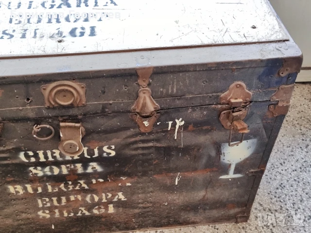 Стар сандък два броя, снимка 2 - Антикварни и старинни предмети - 50819975