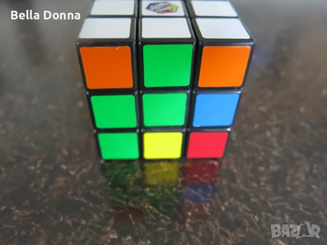 Оригинално кубче на Рубик 3x3x3 (Класически модел), снимка 3 - Колекции - 56338769