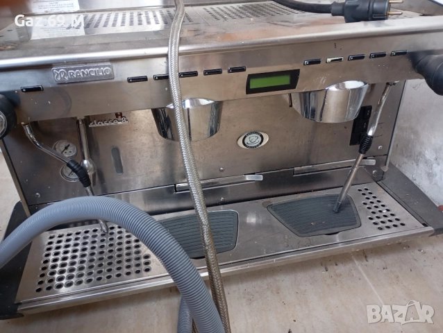 Продавам /Заменям за скутер/Атв, кафе машина и кафемелачка професионални., снимка 2 - Кафемашини - 52317408