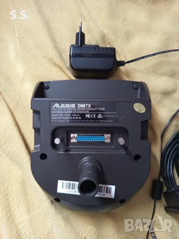 Модул за електронни барабани Alesis Nitro, снимка 3 - Ударни инструменти - 56543075