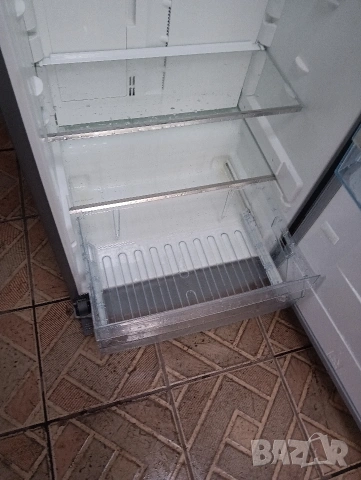 Огромен иноксов хладилник който прави газирана вода Аег Aeg с две години гаранция!, снимка 12 - Хладилници - 53895358