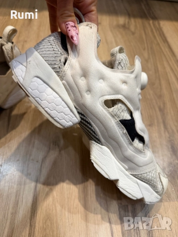 Оригинални кожени маратонки Reebok Instapump Fury 94 ! 40,5 н, снимка 6 - Маратонки - 50823056