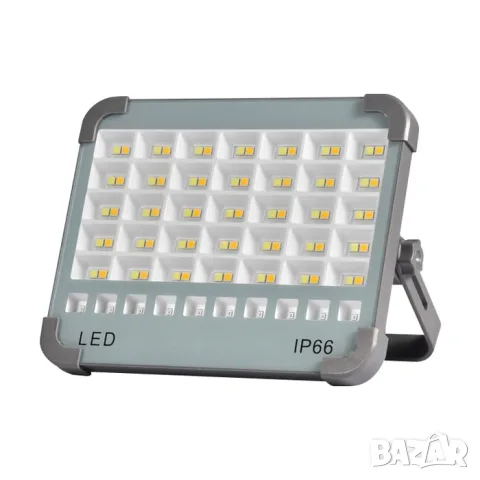Соларен LED прожектор 50W с цветни режими и SOS