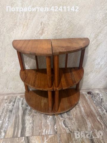 Дървени ъглови рафтове 2бр.