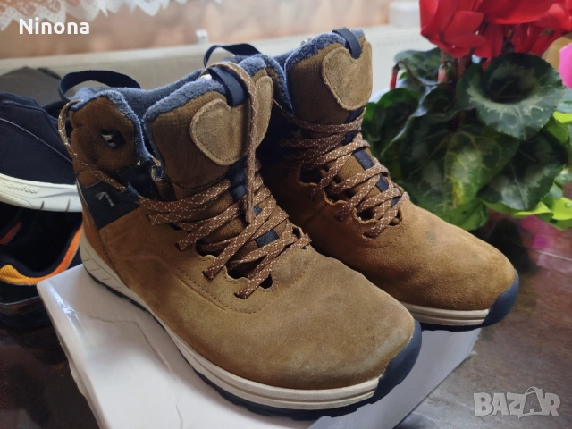 4 чифта обувки Декатлон 35,36 номер, снимка 9 - Детски обувки - 53943864