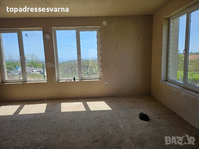 Нова къща с четири спални, снимка 4 - Къщи - 54354593