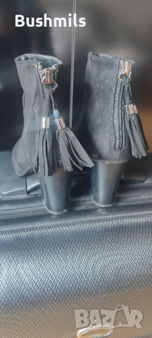 Дамски боти, снимка 2 - Дамски боти - 44792583