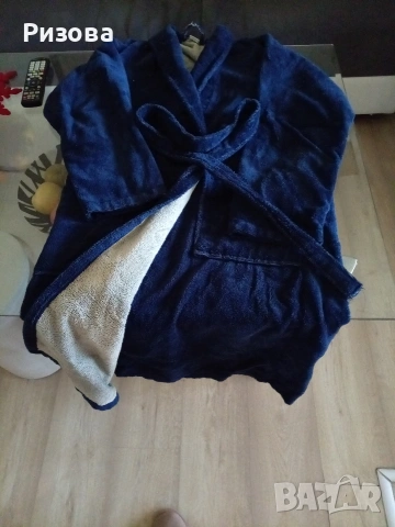 Подарявам мъжка т. синя хавлия