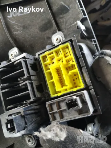 Панел огледала за Nissan Juke 1.6 , снимка 3 - Части - 47730611