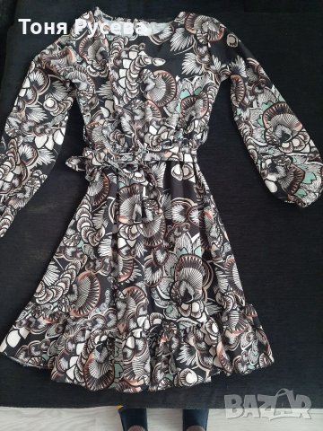 Дамска рокля 
