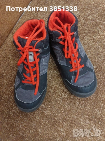 Детски туристически обувки Декатлон , снимка 2 - Детски маратонки - 54305853