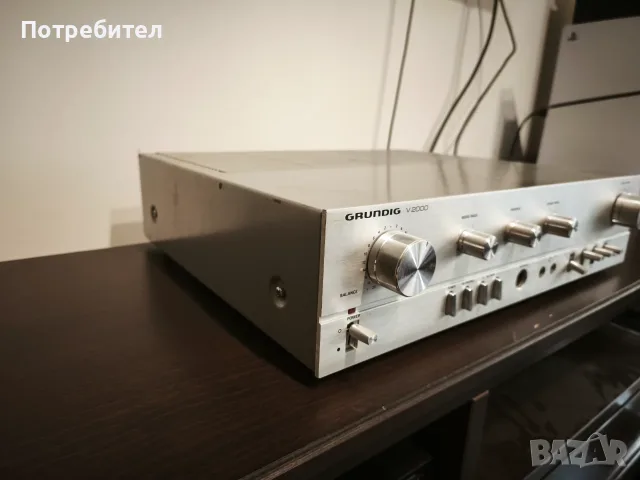 Grundig V2000 усилвател, снимка 2 - Ресийвъри, усилватели, смесителни пултове - 56152901
