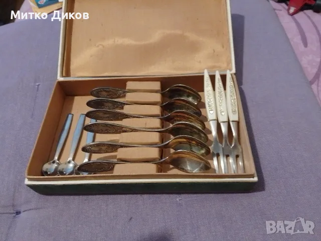 Кутия винтидж с 6 лъжички МНЦ мелхиор нови 138 мм и три вилички105 мм и  3 малки лъжички 68 мм