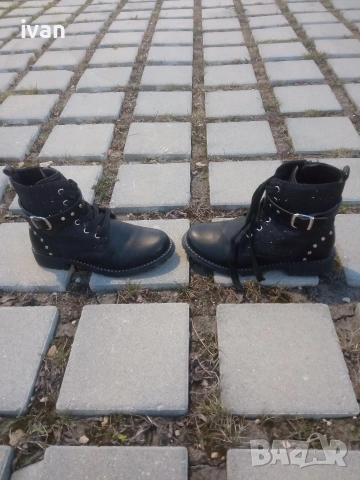 Черни стилни боти, снимка 2 - Дамски боти - 53890052