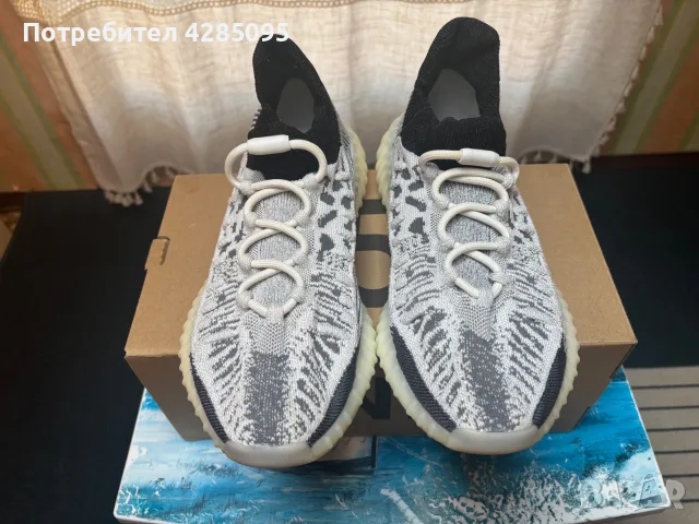 adidas Yeezy 350 V2 CMPCT Slate Panda, снимка 3 - Маратонки - 56461705