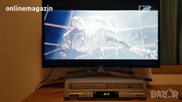 Видеокасета " HIP-HOP ЗАПИСИ ОТ MTV " VHS, снимка 3 - Други жанрове - 54083067