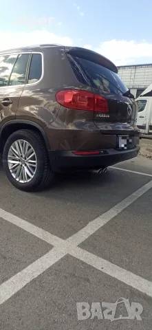 VW Tiguan  2.0 TDİ, снимка 4 - Автомобили и джипове - 56277914