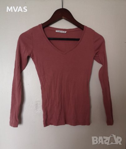 Нова - 50% дамска блуза с дълъг ръкав и триъгълно деколте XS , снимка 1 - Блузи с дълъг ръкав и пуловери - 40677023