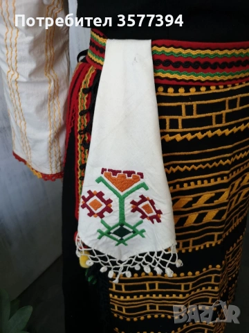 Национална носия, снимка 6 - Антикварни и старинни предмети - 54322076