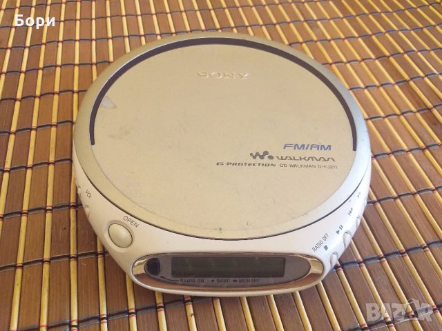 SONY D-FJ 211 CD и Радио  Уокмен, снимка 1 - Плейъри, домашно кино, прожектори - 29431226