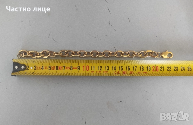 Нова луксозна златиста гривна от медицинска стомана, снимка 4 - Гривни - 51536708