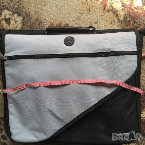 Голяма чанта за лаптоп, снимка 3 - Лаптоп аксесоари - 40375984